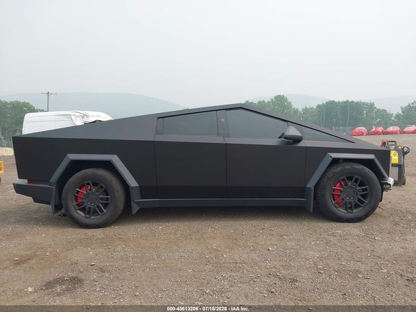 2025 TESLA CYBERTRUCK ALL-WHEEL DRIVE