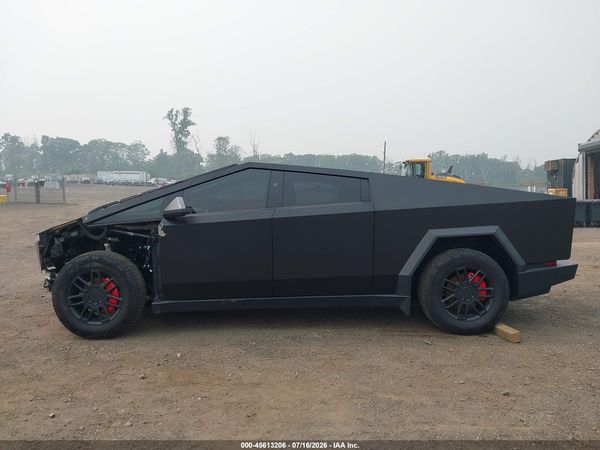 2025 TESLA CYBERTRUCK ALL-WHEEL DRIVE