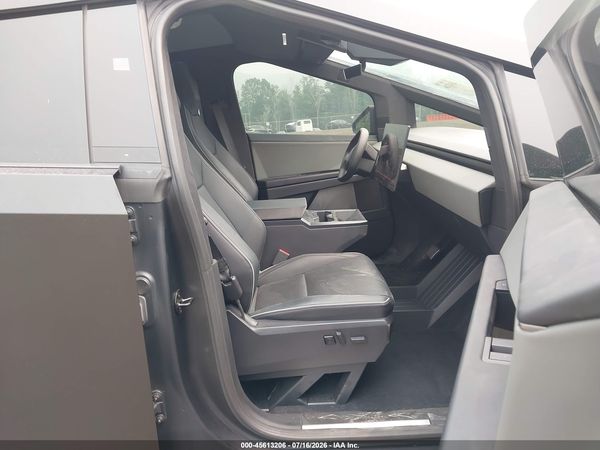 2025 TESLA CYBERTRUCK ALL-WHEEL DRIVE