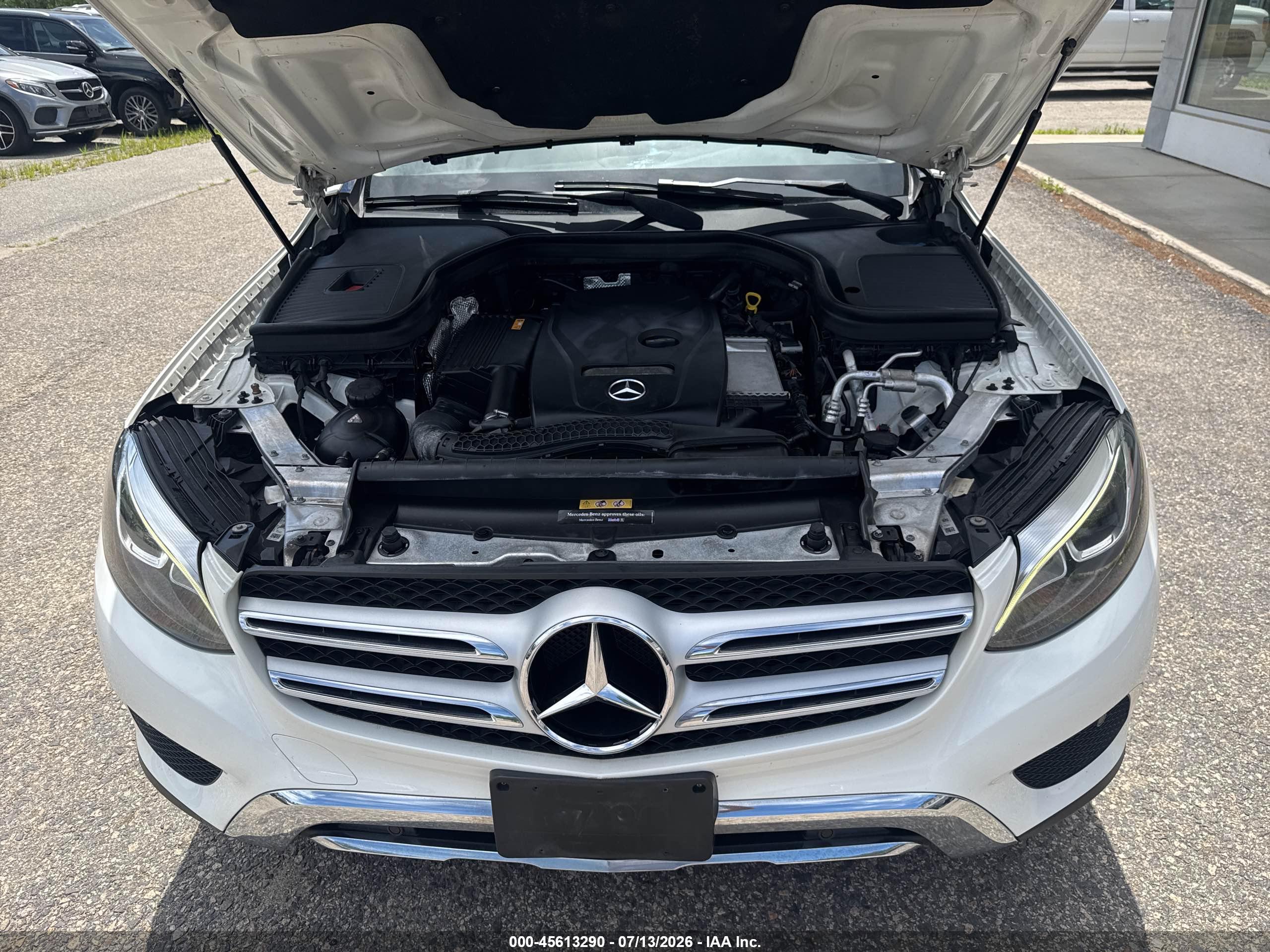 2017 MERCEDES-BENZ GLC 300 4MATIC