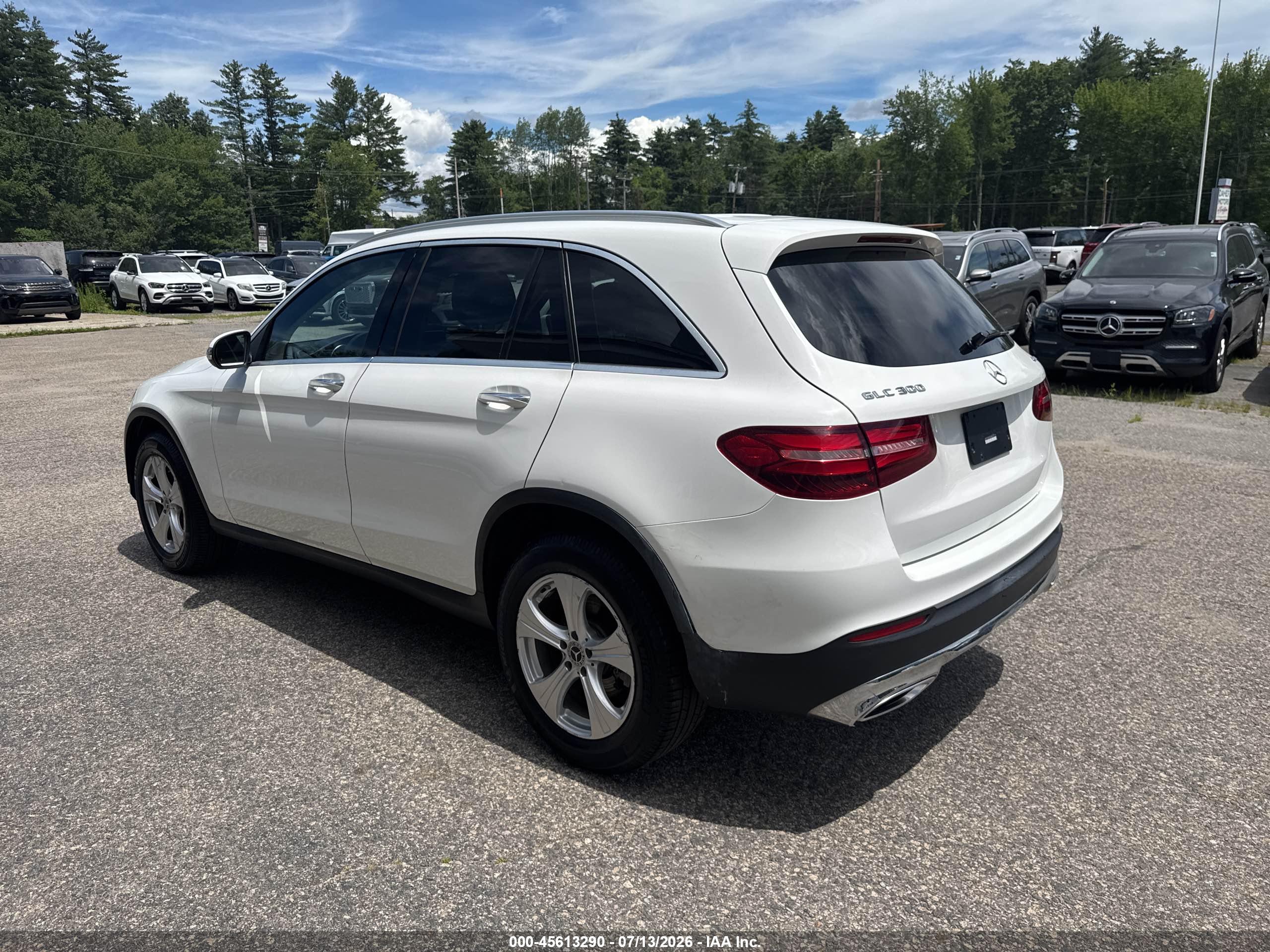 2017 MERCEDES-BENZ GLC 300