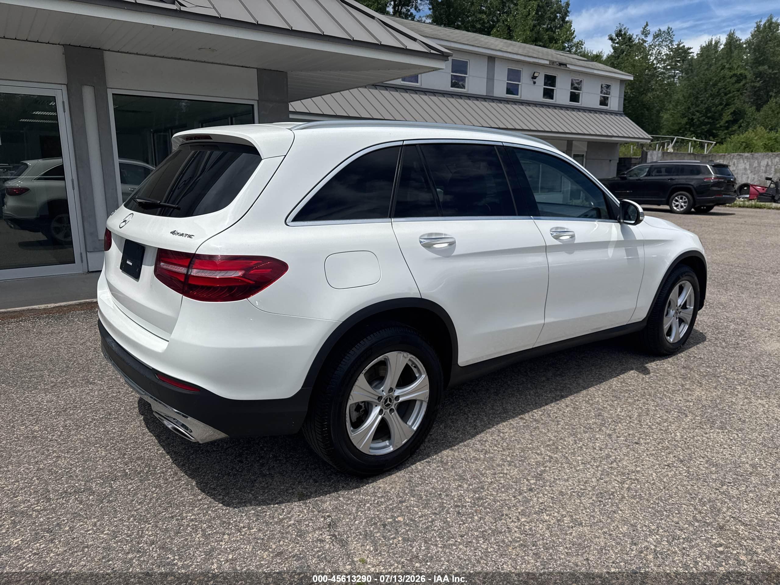 2017 MERCEDES-BENZ GLC 300 4MATIC
