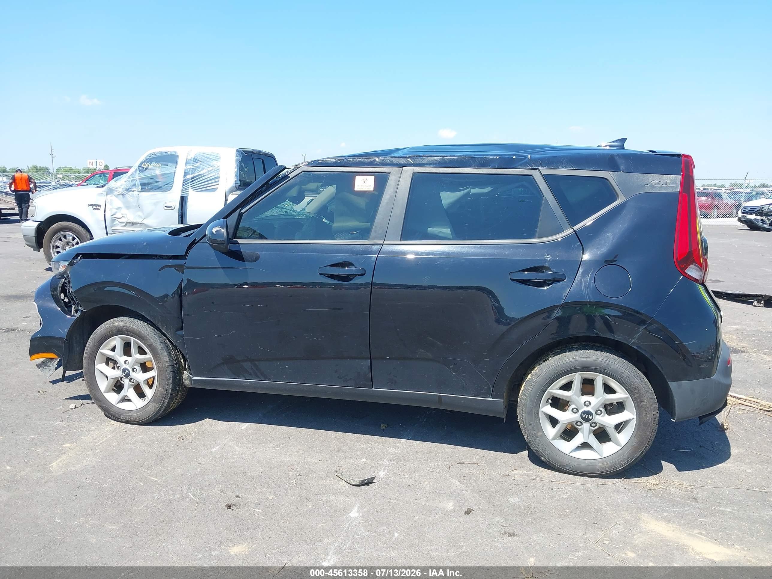 2020 KIA SOUL S