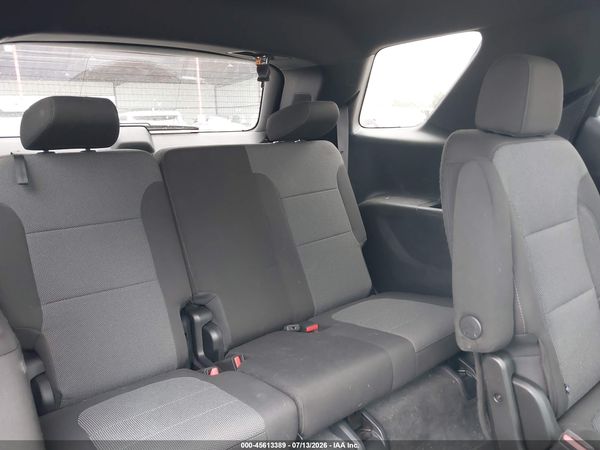 2023 CHEVROLET TRAVERSE FWD LT CLOTH — I8