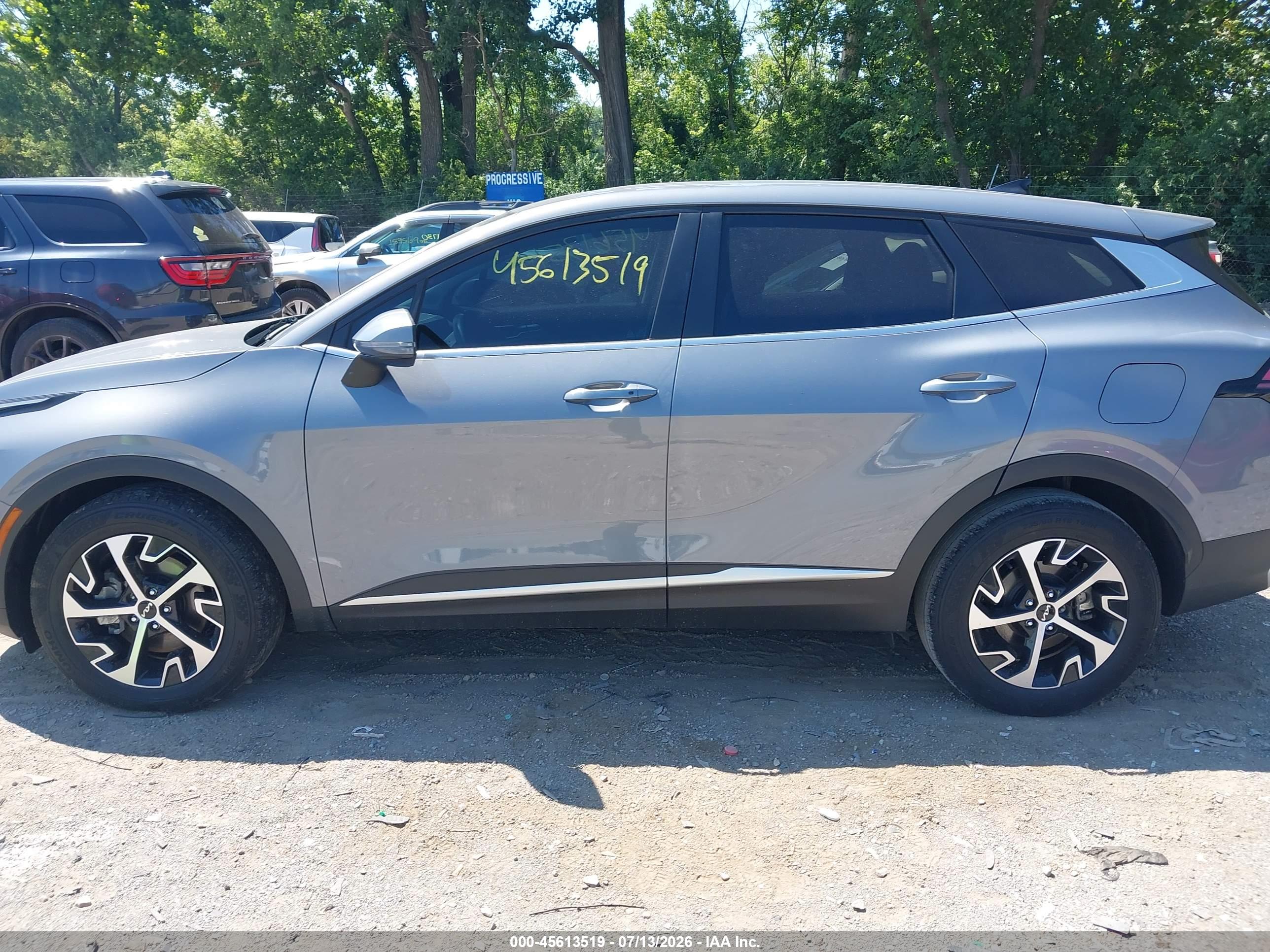 2023 KIA SPORTAGE EX