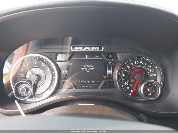 2022 RAM 1500 LARAMIE  4X4 5'7 BOX