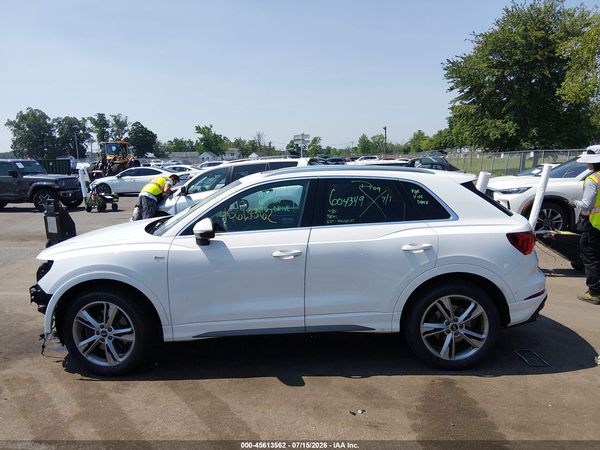 2021 AUDI Q3