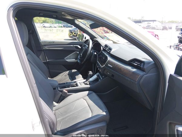 2021 AUDI Q3