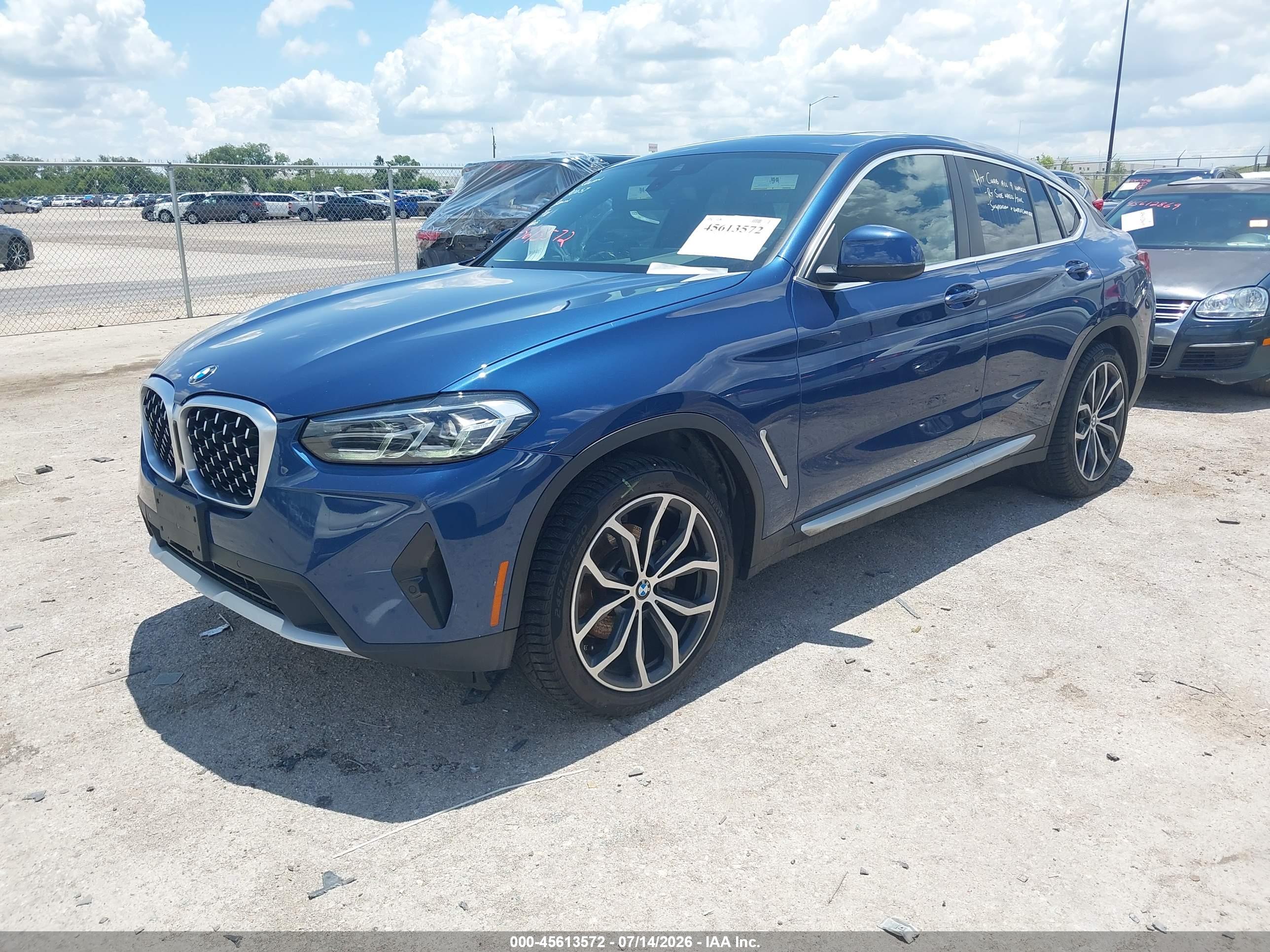 2023 BMW X4 XDRIVE30I
