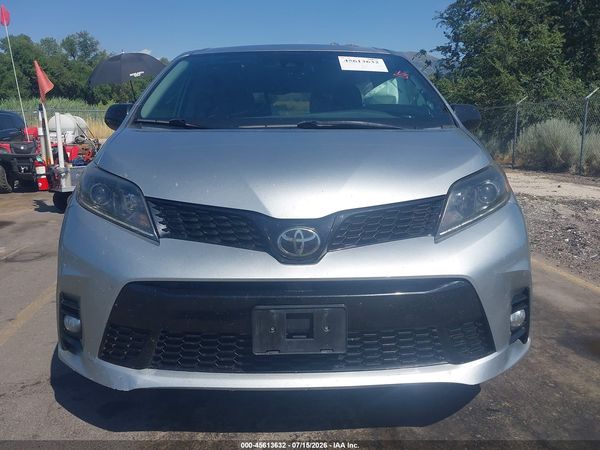 2020 TOYOTA SIENNA SE PREMIUM — I115