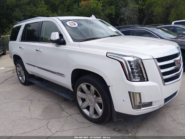 2016 CADILLAC ESCALADE LUXURY COLLECTION