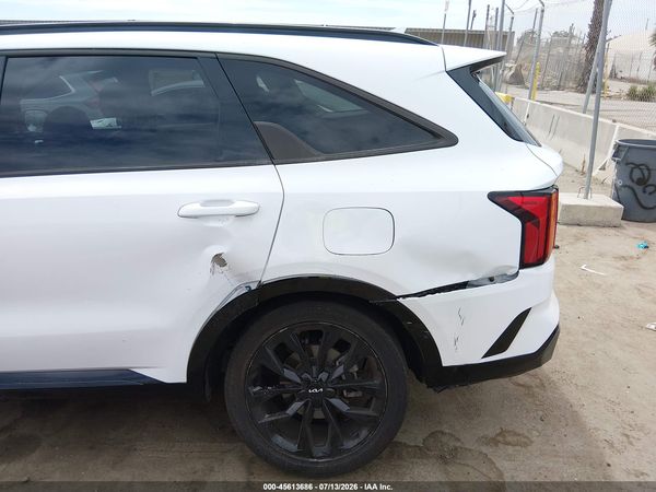 2022 KIA SORENTO SX