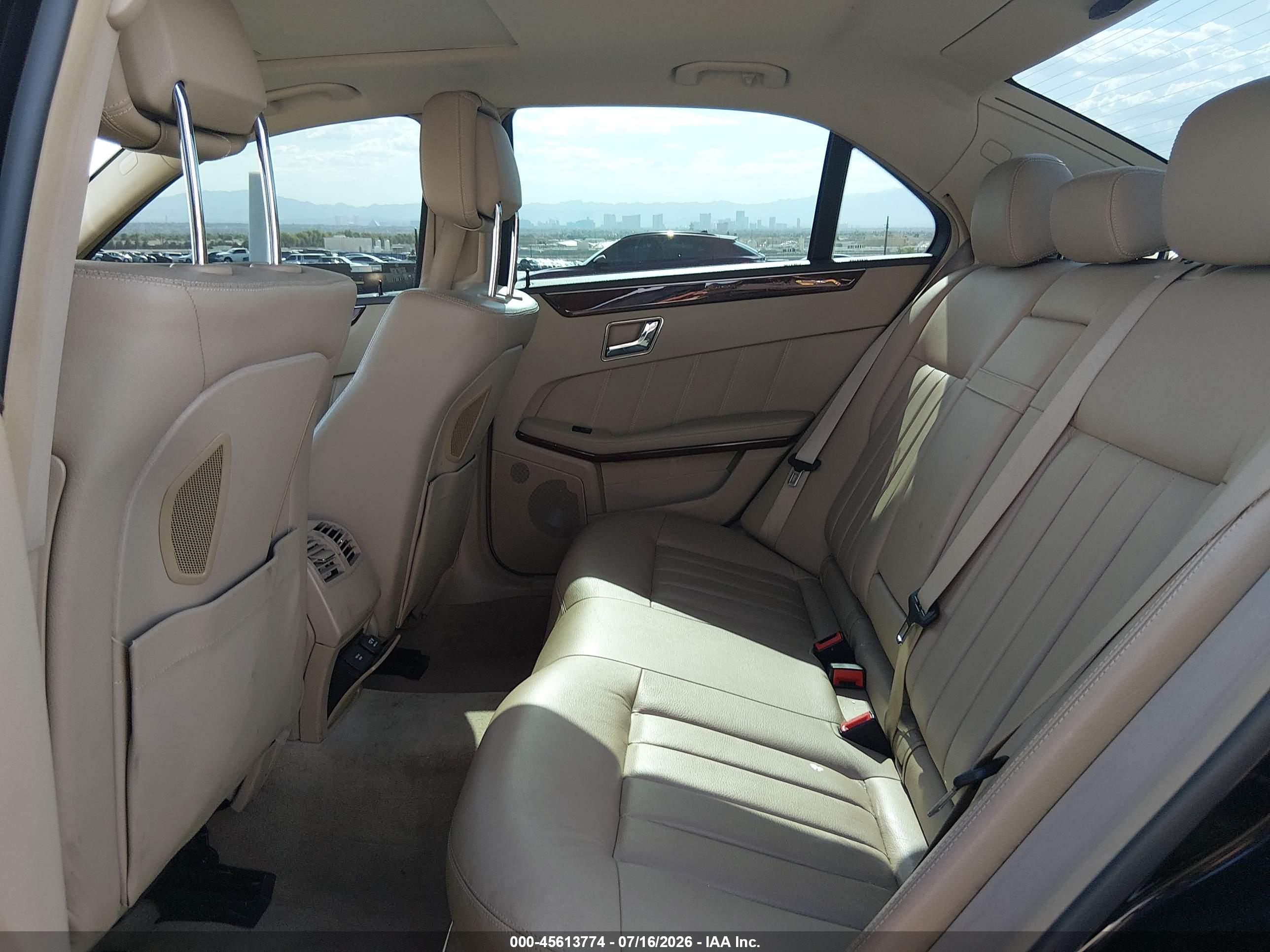 2011 MERCEDES-BENZ E E350
