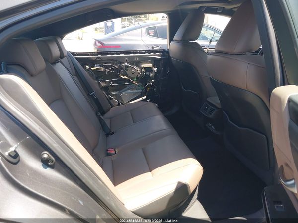 2022 LEXUS ES 300H 300h Premium