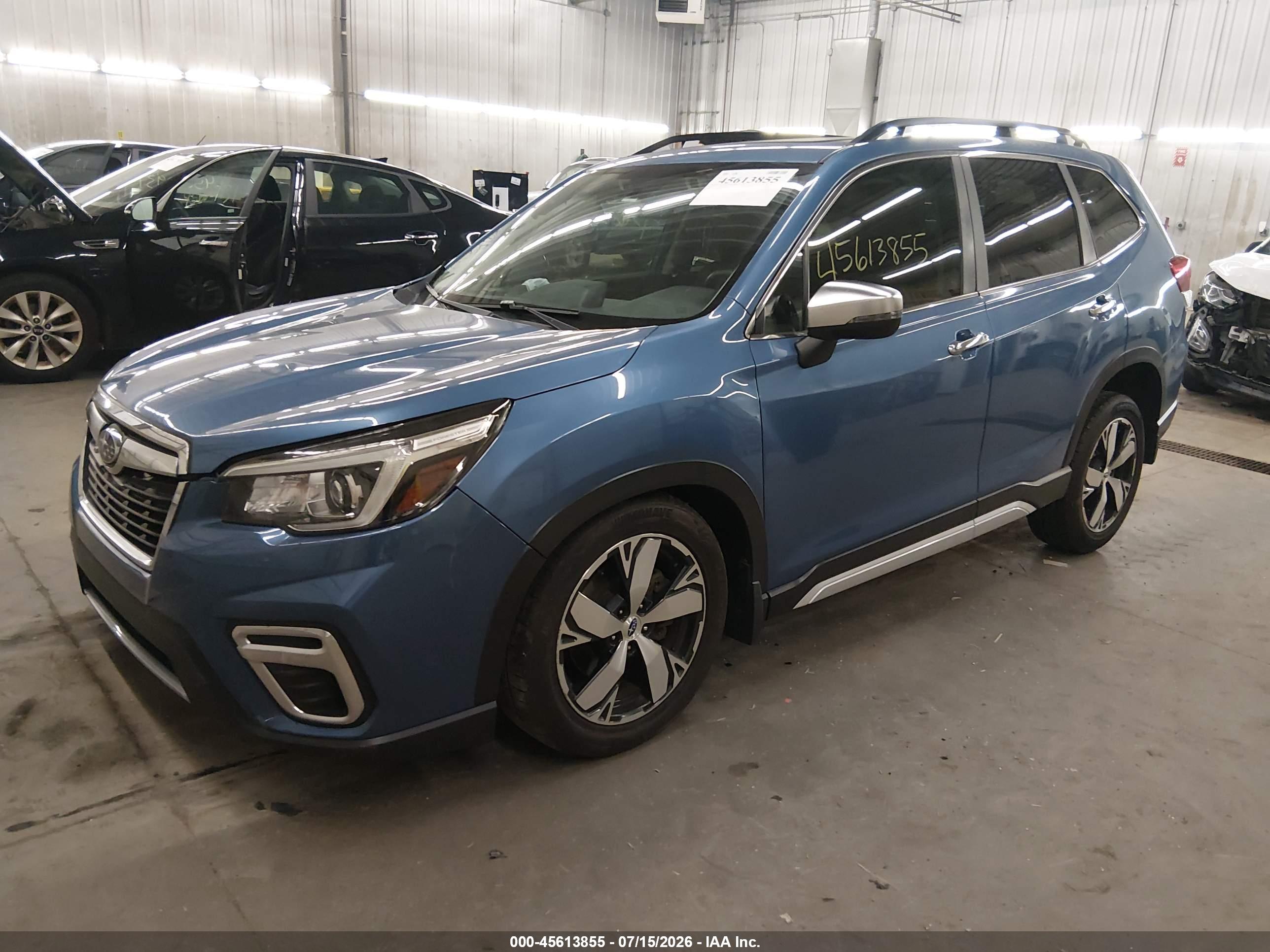 2019 SUBARU FORESTER TOURING — I2
