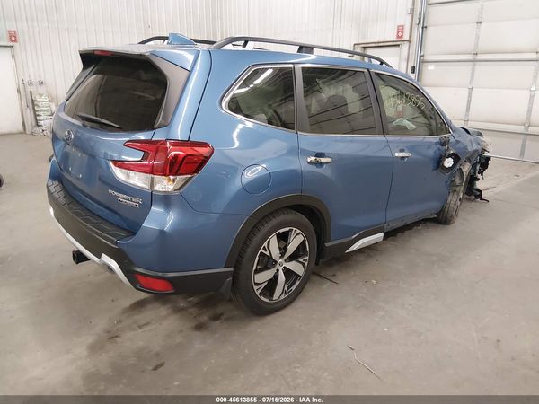 2019 SUBARU FORESTER TOURING — I4