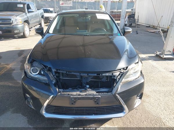 2017 LEXUS CT 200H