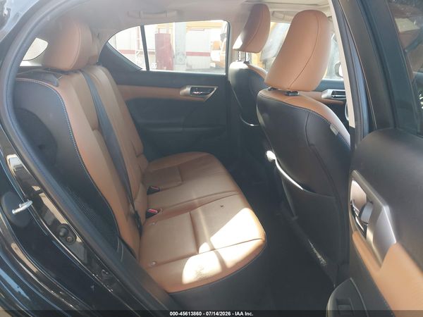 2017 LEXUS CT 200H