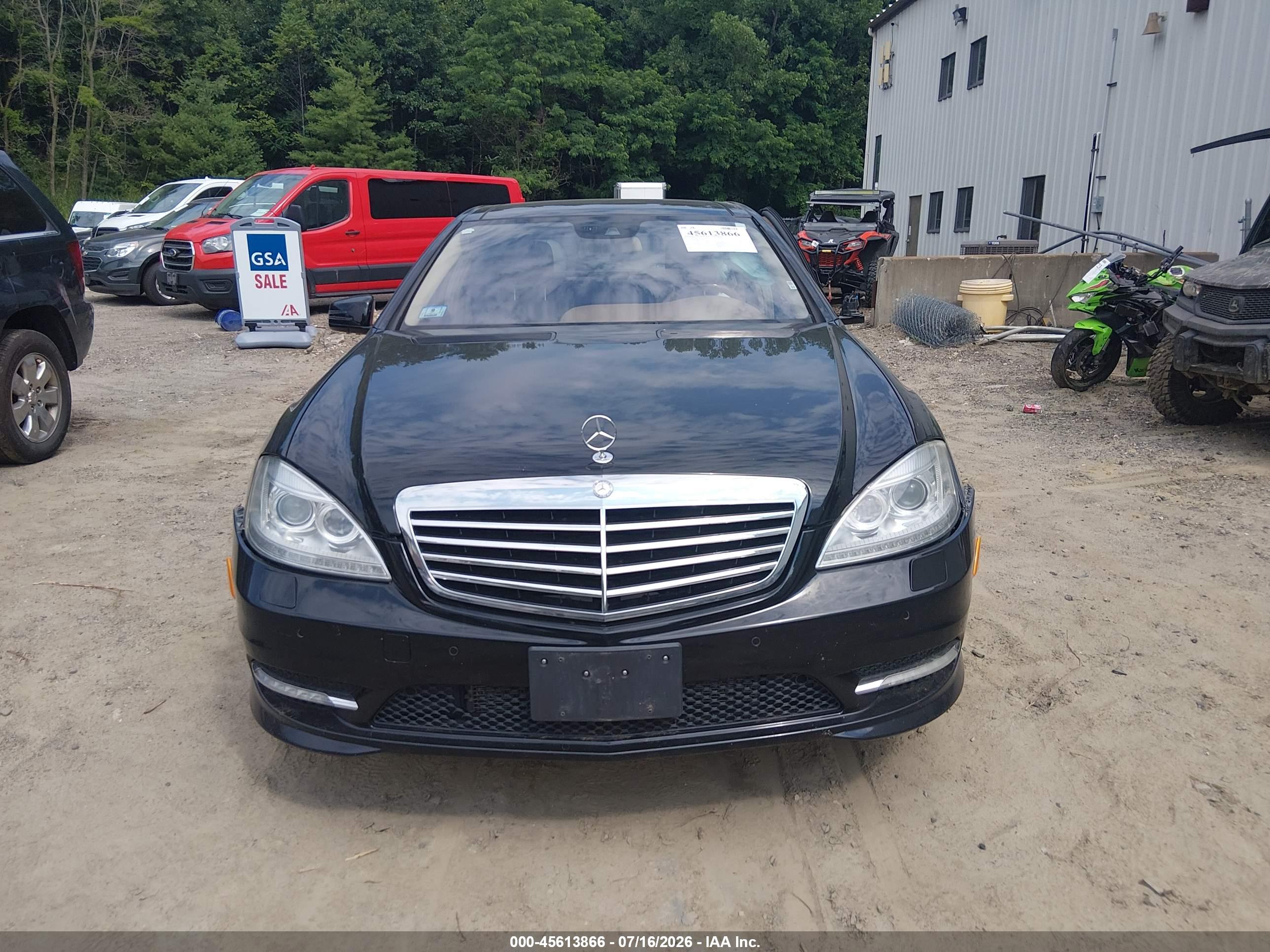 2012 MERCEDES-BENZ S 550 4MATIC
