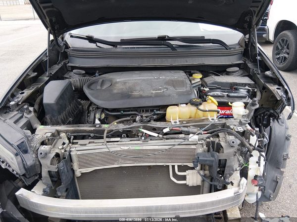 2019 JEEP CHEROKEE LATITUDE FWD
