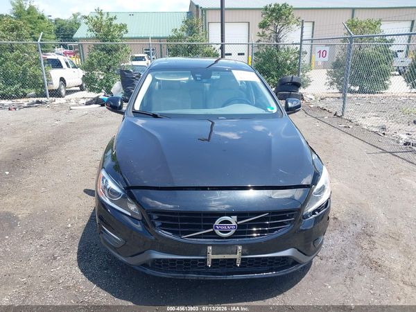 2018 VOLVO S60 T5 DYNAMIC