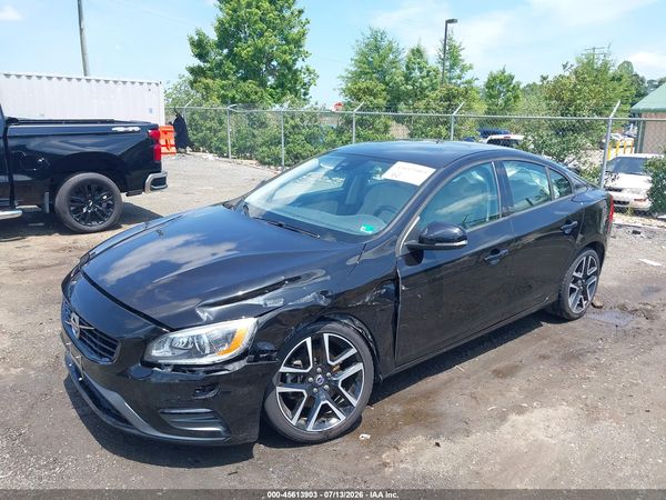 2018 VOLVO S60 T5 DYNAMIC