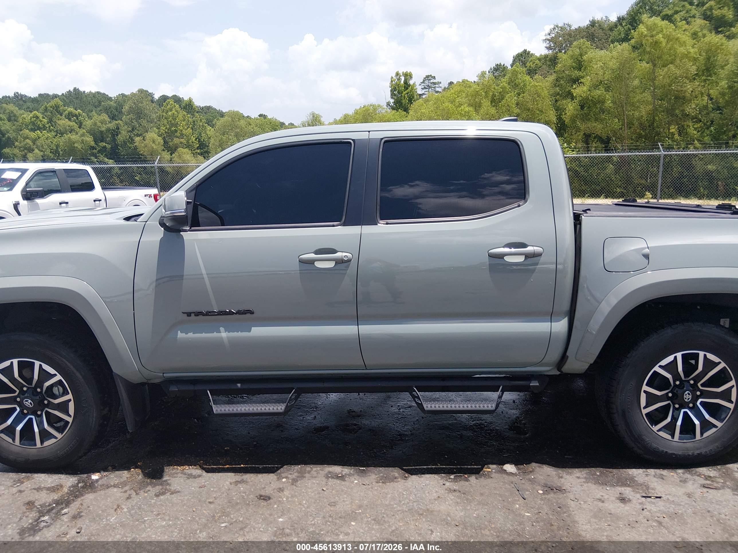 2023 TOYOTA TACOMA TRD SPORT