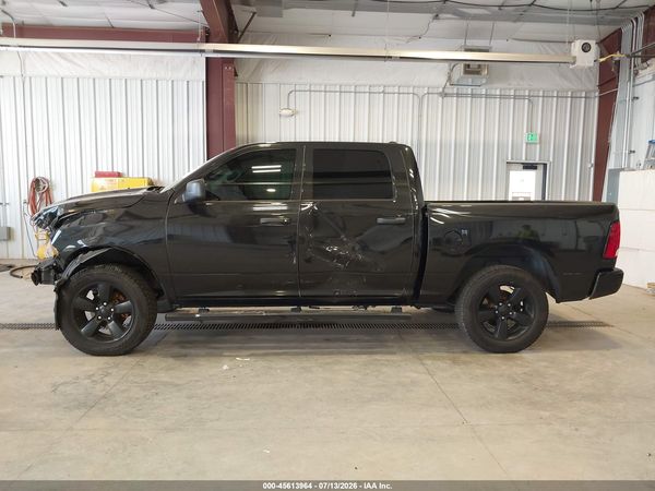2018 RAM 1500 EXPRESS  4X4 5'7 BOX