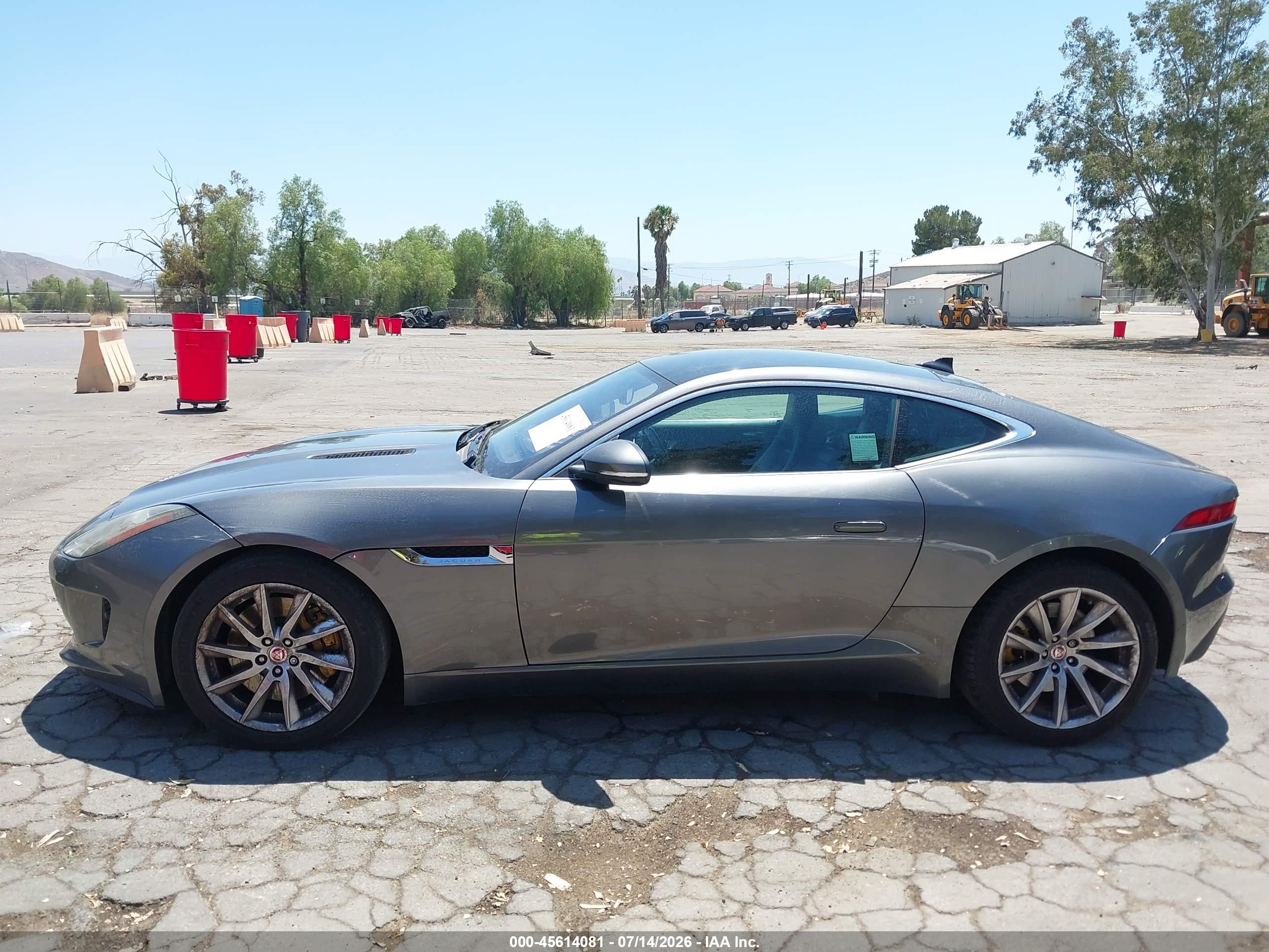 2017 JAGUAR F-TYPE PREMIUM