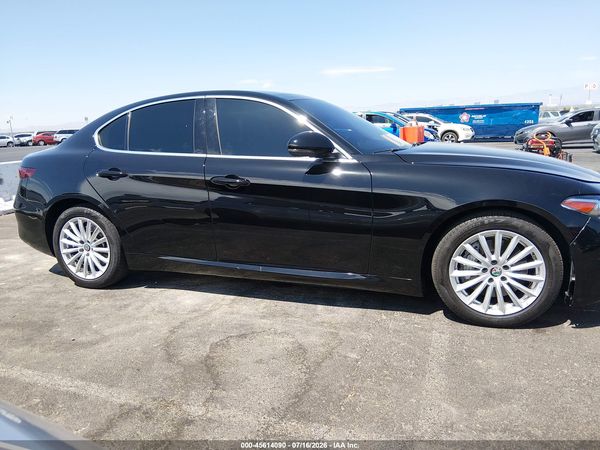 2021 ALFA ROMEO GIULIA RWD