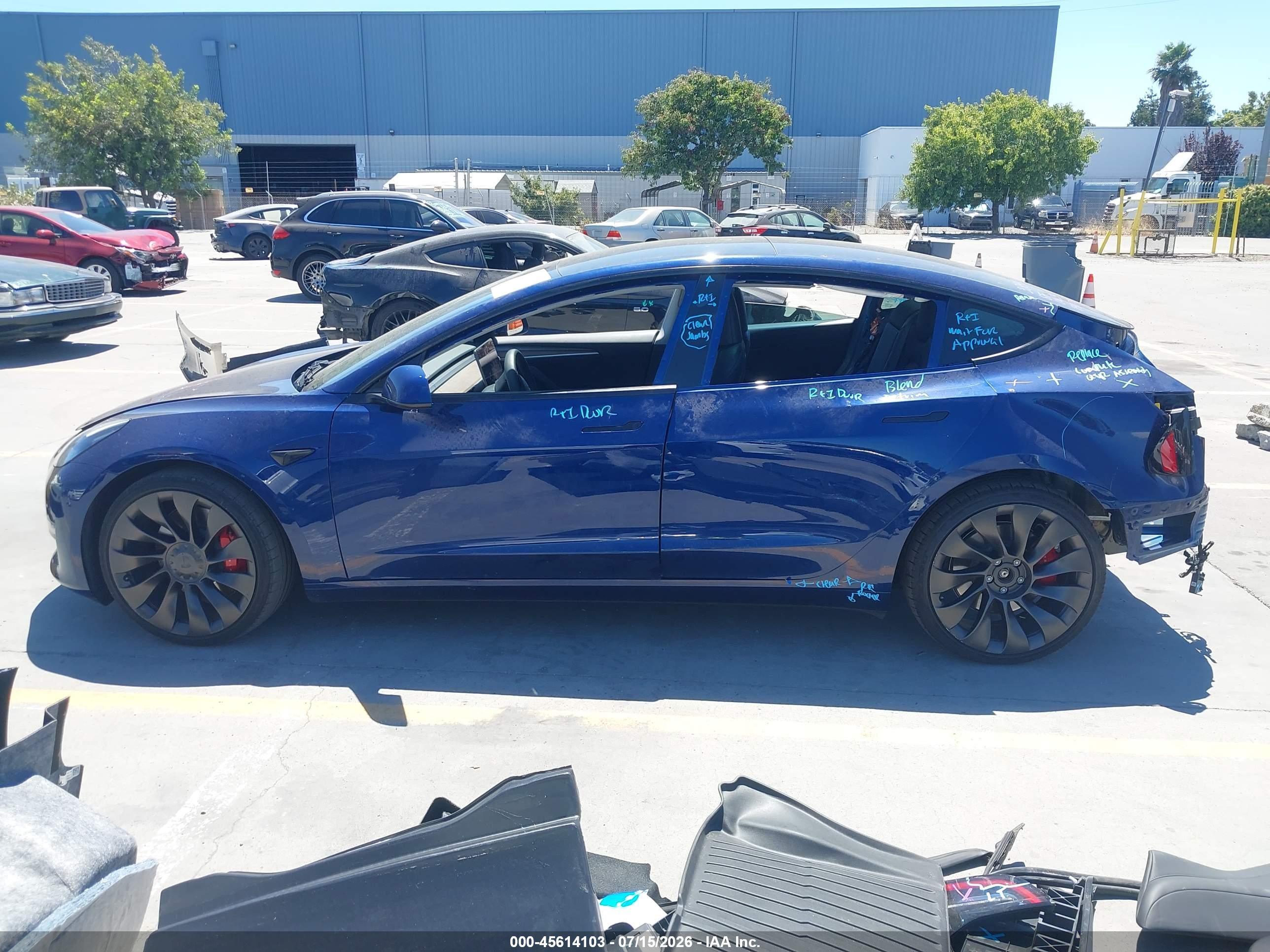 2023 TESLA MODEL 3