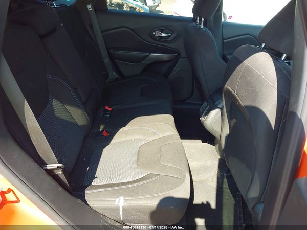 2021 JEEP CHEROKEE LATITUDE FWD