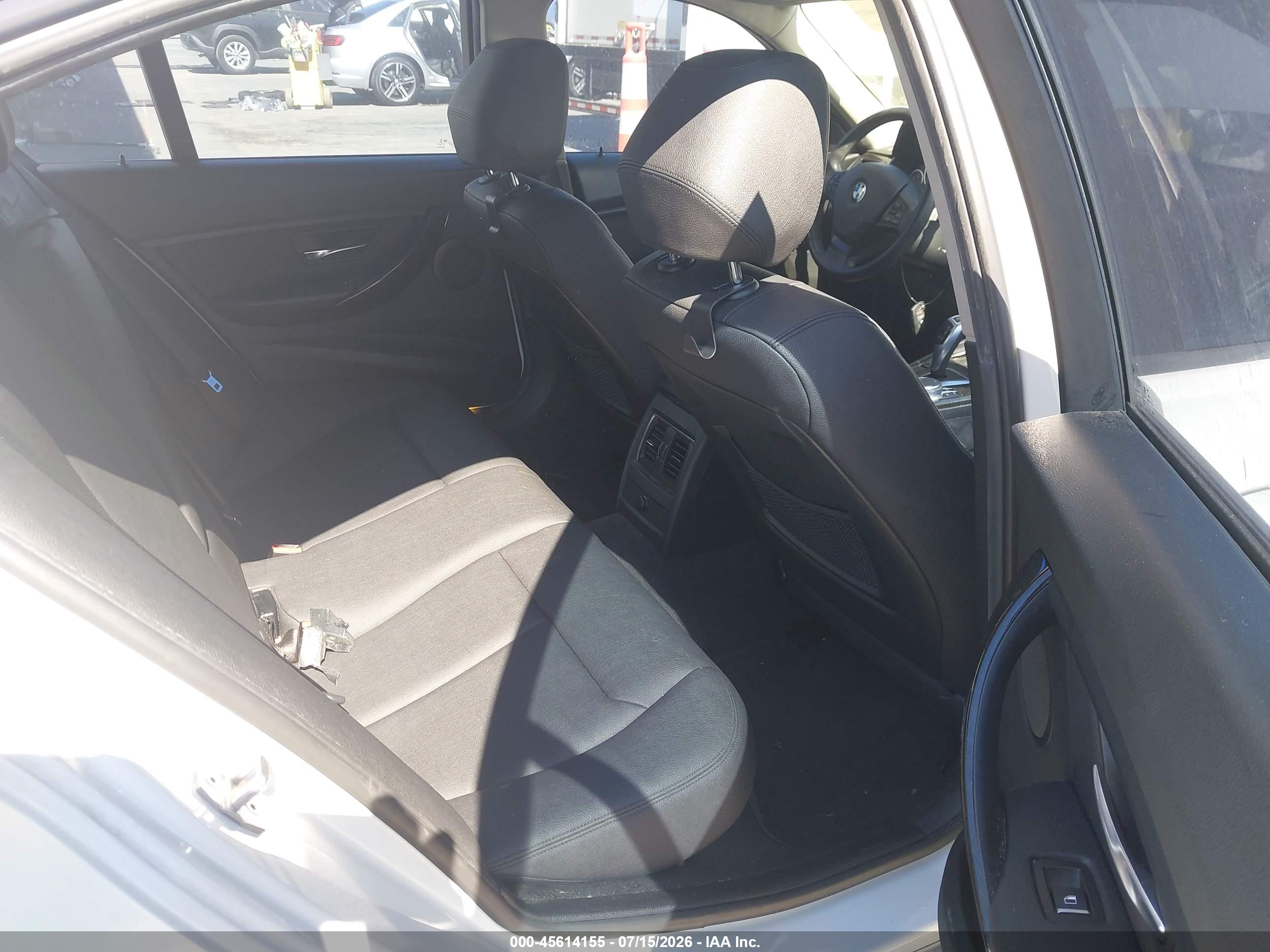 2018 BMW 320I