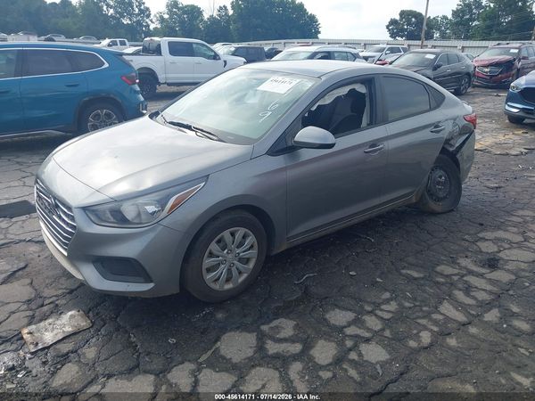2022 HYUNDAI ACCENT SE