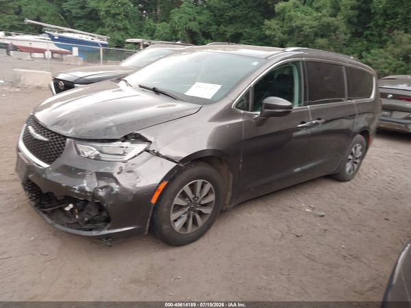 2021 CHRYSLER PACIFICA TOURING L
