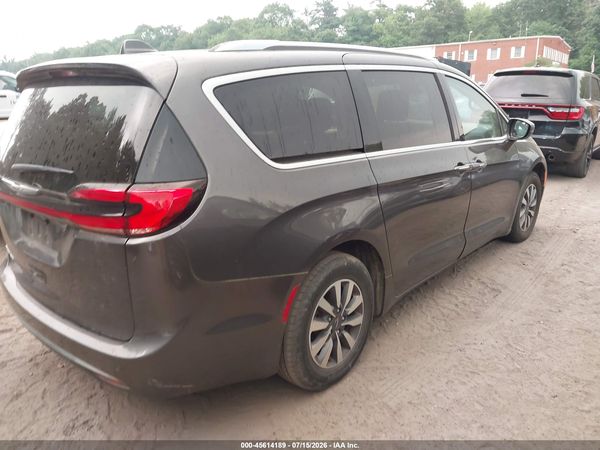 2021 CHRYSLER PACIFICA TOURING L