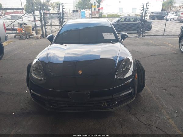 2018 PORSCHE PANAMERA E-HYBRID 4