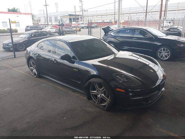 2018 PORSCHE PANAMERA E-HYBRID 4