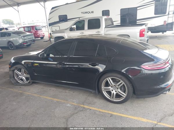 2018 PORSCHE PANAMERA E-HYBRID 4