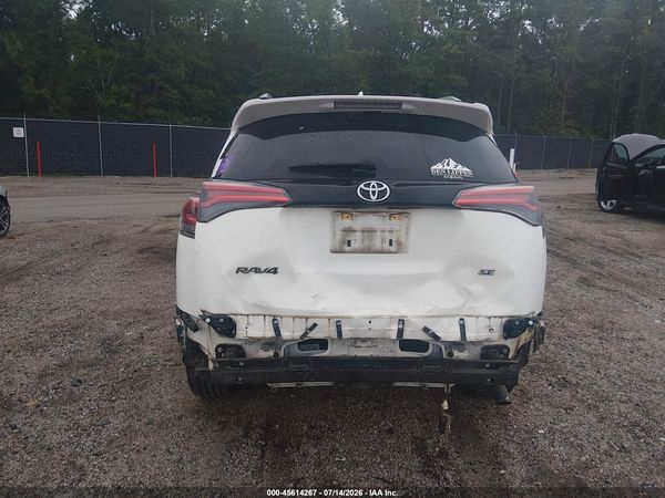 2016 TOYOTA RAV4 SE