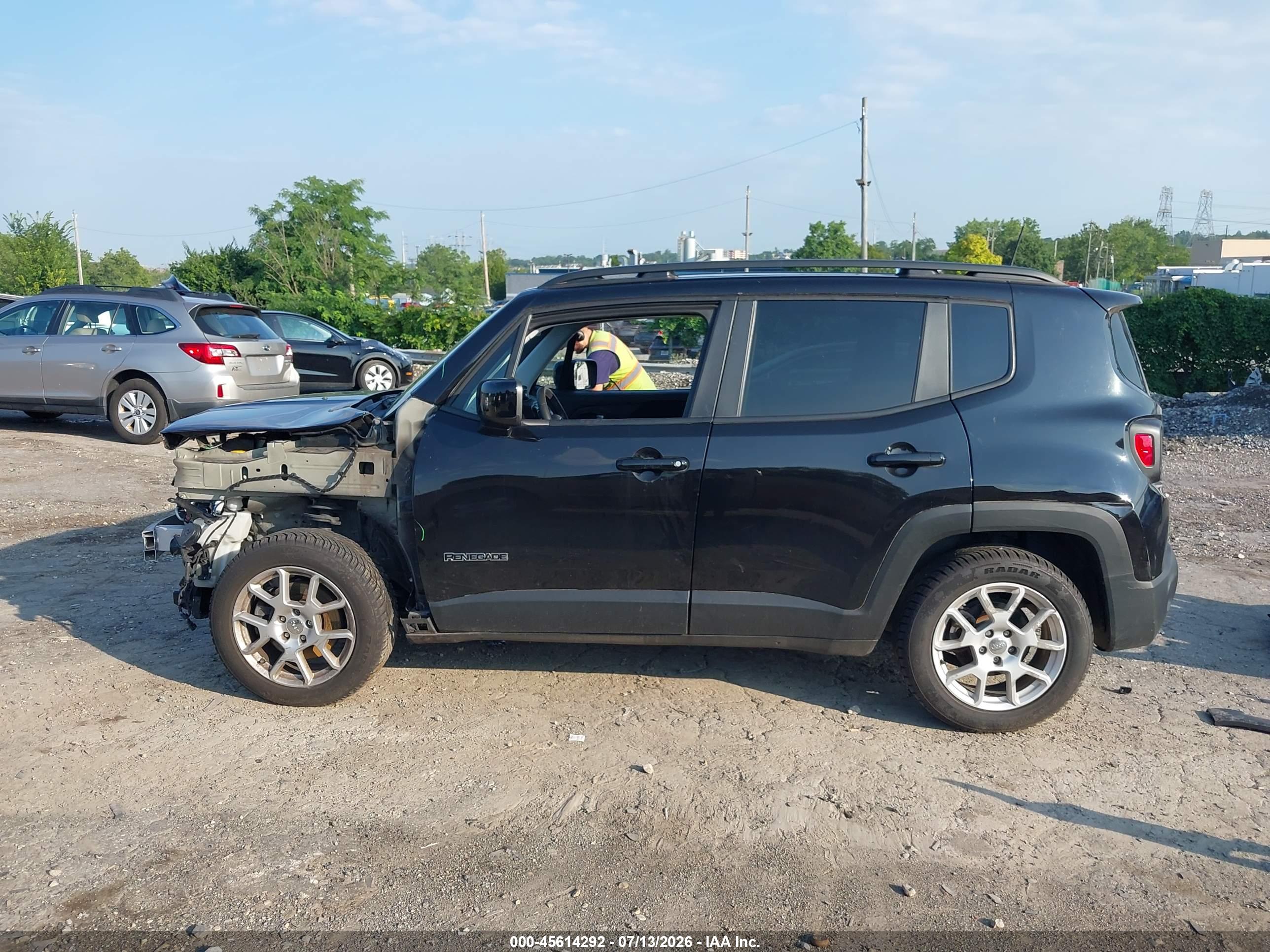2021 JEEP RENEGADE LATITUDE FWD