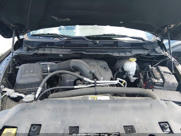 2018 RAM 1500 EXPRESS  4X4 6'4 BOX