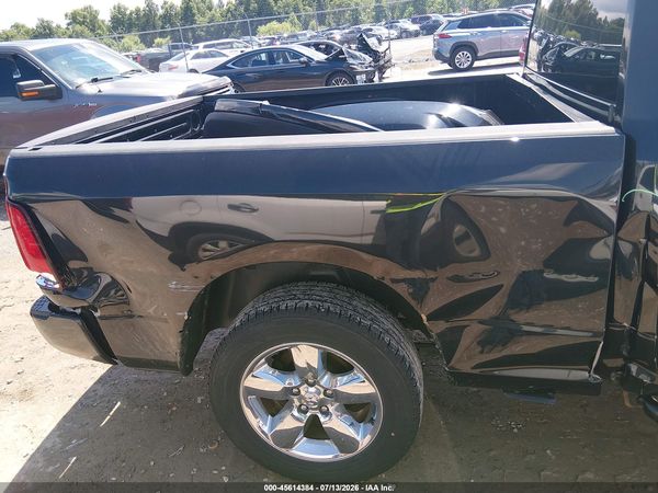 2018 RAM 1500 EXPRESS  4X4 6'4 BOX