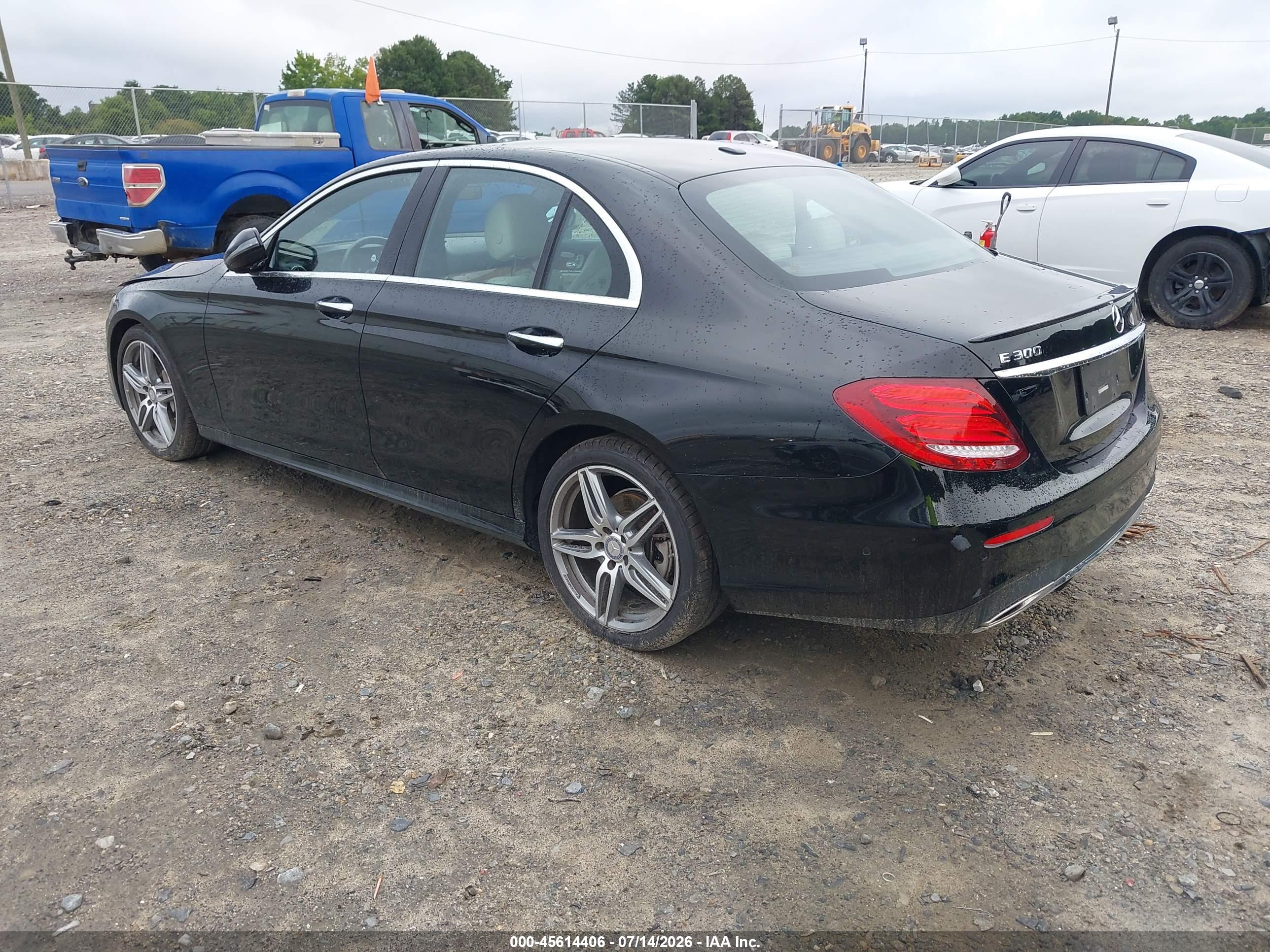 2017 MERCEDES-BENZ E 300 E300