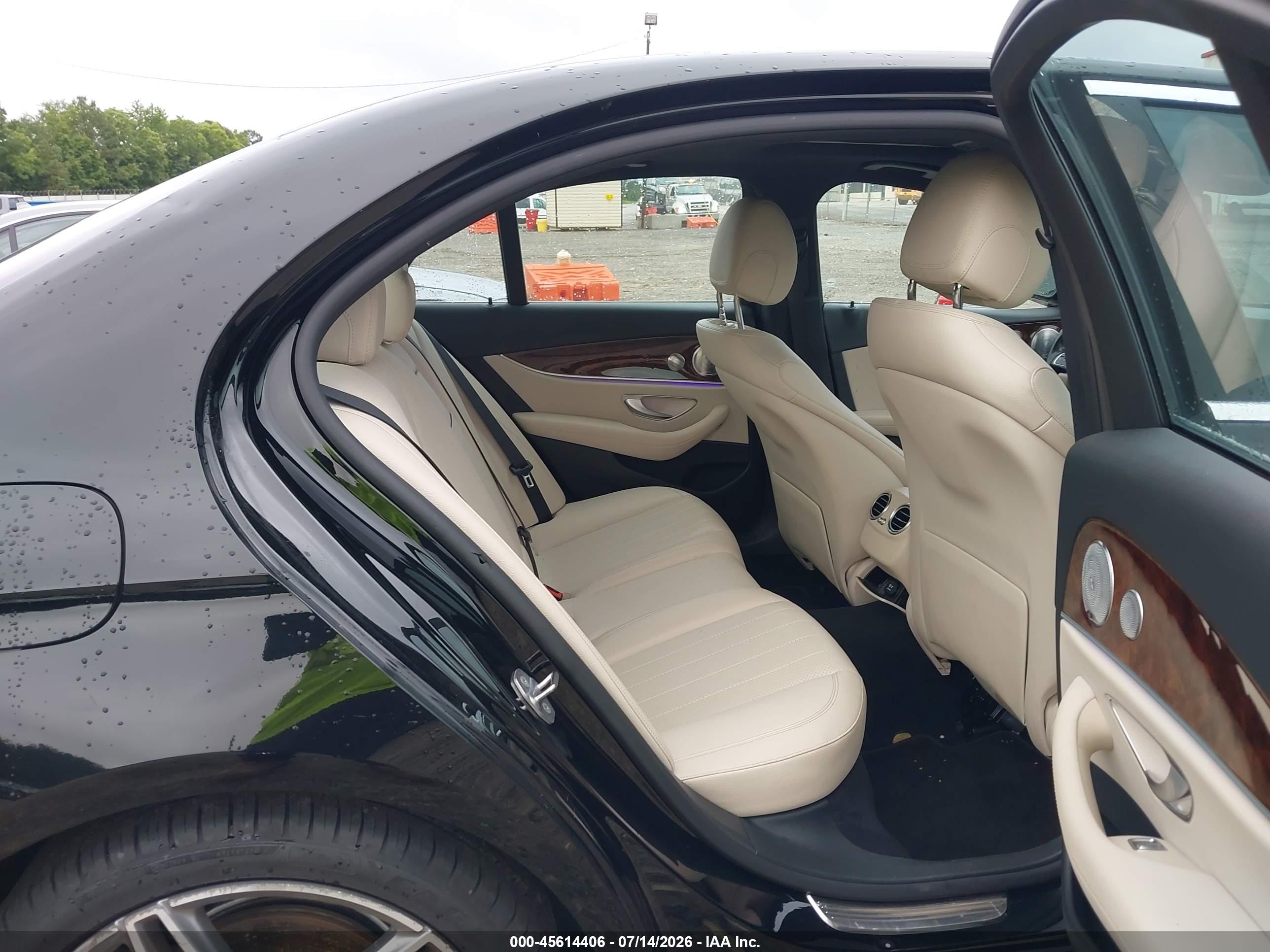 2017 MERCEDES-BENZ E 300 E300