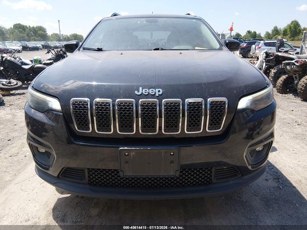 2019 JEEP CHEROKEE LATITUDE 4X4