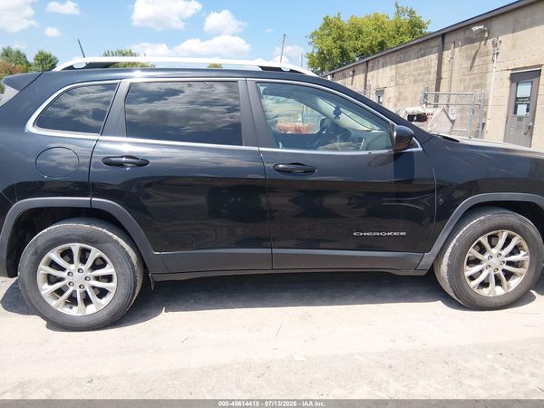 2019 JEEP CHEROKEE LATITUDE 4X4