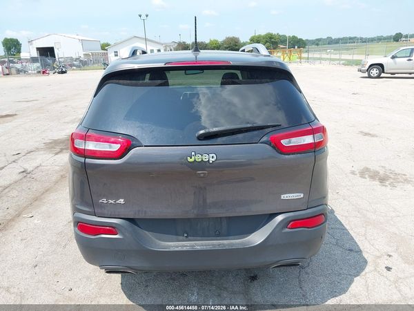 2018 JEEP CHEROKEE LATITUDE PLUS 4X4