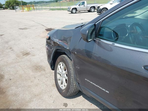 2018 JEEP CHEROKEE LATITUDE PLUS 4X4