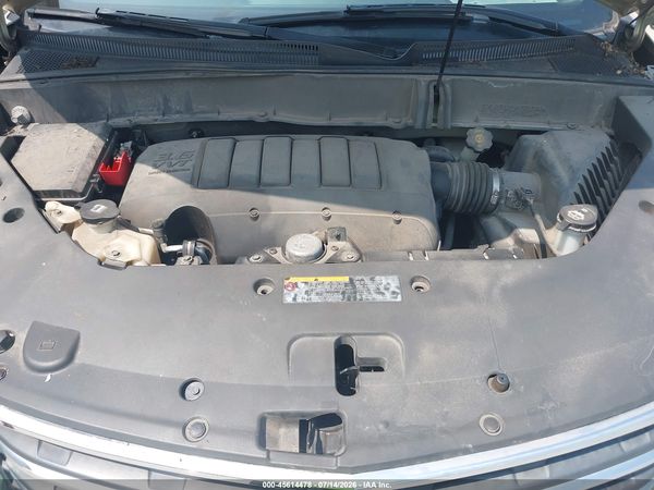 2013 CHEVROLET TRAVERSE LT — I10